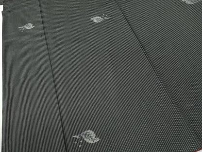 平和屋着物●上質な紬　間道　舞葉文　黒地　正絹　逸品　CABI2548yc