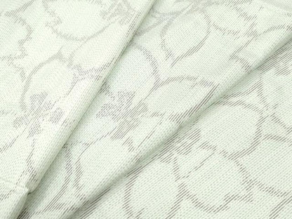 平和屋着物●本場大島紬　白大島　舞桜文　正絹　逸品　CABI2560yc