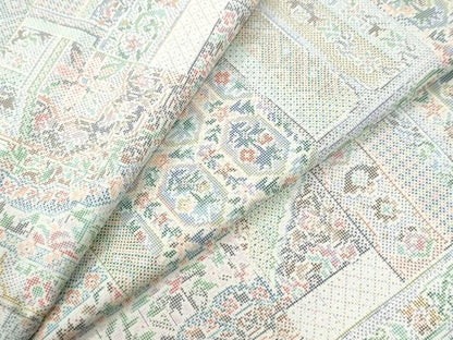 平和屋着物●本場大島紬　白大島　9マルキ　色紙重ね吉祥花唐草文　正絹　逸品　未使用　CABI2562yc