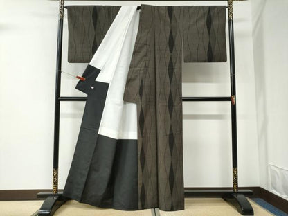 平和屋着物●塩沢紬　80亀甲　立涌文　さが美扱い　正絹　逸品　CABI2567yc