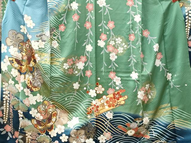平和屋着物●豪華振袖　駒刺繍　浜松舞蝶花筏文　暈し染め　金彩　正絹　逸品　CABI2592yc