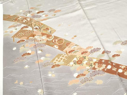 平和屋着物●訪問着　駒刺繍　浜松吉祥花蝶文　暈し染め　金彩　正絹　逸品　CABI2597yc
