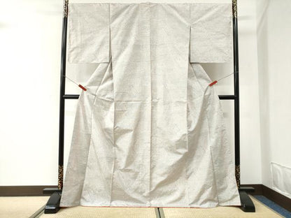 平和屋着物●本場大島紬　白大島　9マルキ　雲取り吉祥花文　ロング丈　正絹　逸品　未使用　CABI2600yc