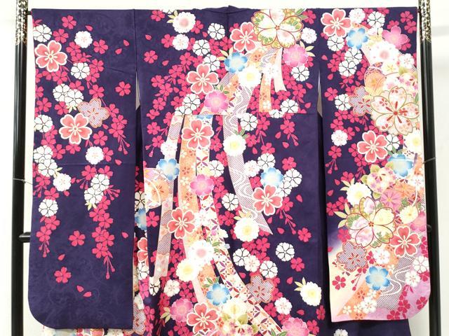 平和屋着物●豪華振袖　駒刺繍　毬舞桜文　暈し染め　金彩　正絹　逸品　CABI2626yc