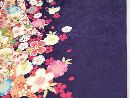 平和屋着物●豪華振袖　駒刺繍　毬舞桜文　暈し染め　金彩　正絹　逸品　CABI2626yc