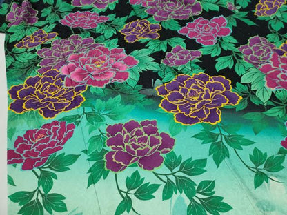 平和屋着物●豪華振袖　刺繍　牡丹　暈し染め　黒地　金通し地　正絹　逸品　CABI2669yc