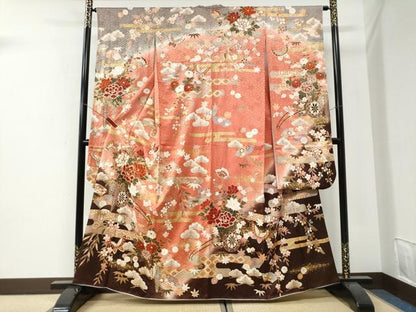 平和屋着物●豪華振袖　駒刺繍　エ霞文御所車舞蝶花車文　暈し染め　金彩　正絹　逸品　CABI2695yc