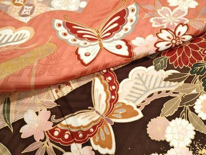 平和屋着物●豪華振袖　駒刺繍　エ霞文御所車舞蝶花車文　暈し染め　金彩　正絹　逸品　CABI2695yc