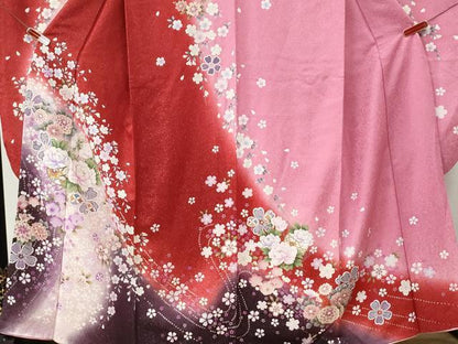 平和屋着物●豪華振袖　牡丹花文　ラメ糸　暈し染め　銀通し地　正絹　逸品　CABI2703yc