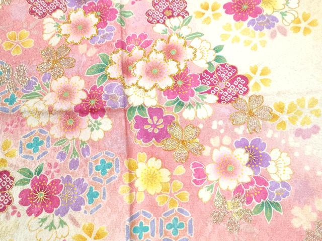 平和屋着物●豪華振袖　駒刺繍　舞桜文　ラメ糸　暈し染め　金通し地　京都きもの友禅扱い　正絹　逸品　CABI2705yc