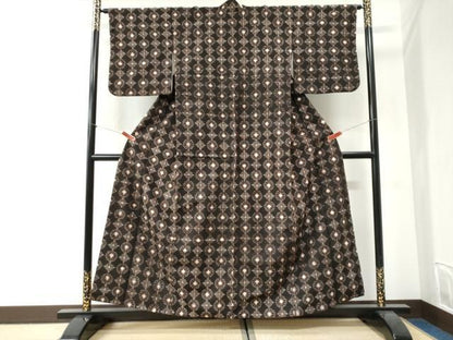平和屋着物●上質な紬　菊花菱文　正絹　逸品　CABI2747yc