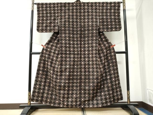 平和屋着物●上質な紬　菊花菱文　正絹　逸品　CABI2747yc