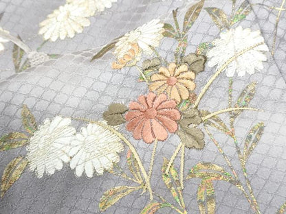 平和屋着物●中国三大刺繍　スワトウ刺繍　訪問着　冊子草花文　暈し染め　金彩　正絹　逸品　CABI2753yc