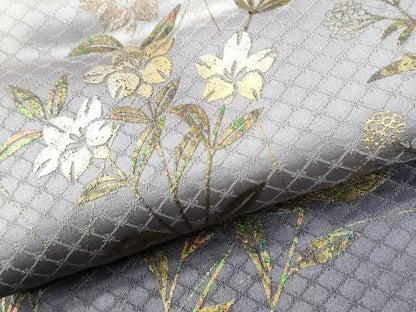 平和屋着物●中国三大刺繍　スワトウ刺繍　訪問着　冊子草花文　暈し染め　金彩　正絹　逸品　CABI2753yc