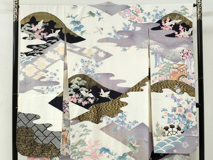 平和屋着物●豪華振袖　駒刺繍　御所車飛鶴吉祥草花文　金彩　正絹　逸品　CABI2779yc