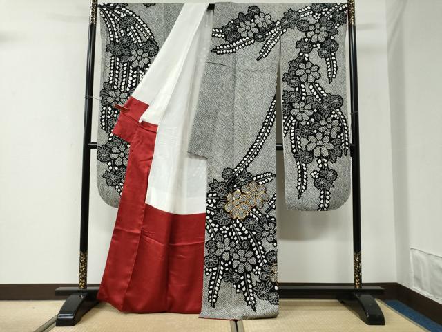 平和屋着物●豪華振袖　総絞り　駒刺繍　枝垂れ草花文　黒地　正絹　逸品　CABI2819yc