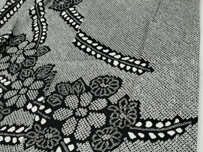 平和屋着物●豪華振袖　総絞り　駒刺繍　枝垂れ草花文　黒地　正絹　逸品　CABI2819yc