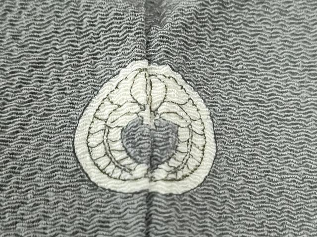 平和屋着物●上質な色無地　鼠色　鬼しぼ縮緬　正絹　逸品　CABI2832yc