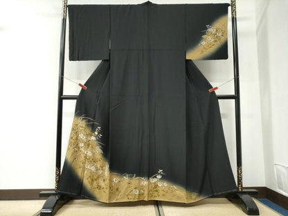 平和屋着物●訪問着　駒刺繍　菊花文　暈し染め　黒地　金彩　正絹　逸品　CABI2840yc