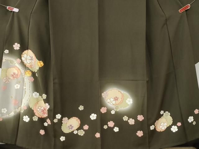 平和屋着物●豪華振袖・長襦袢セット　駒刺繍　雪輪舞葉文　暈し染め　金彩　正絹　逸品　未使用　CABI2861yc