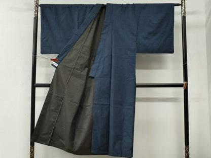 平和屋着物●男性　本場大島紬　アンサンブル　100亀甲　総詰め　やまと誂製　正絹　逸品　CABI2863yc
