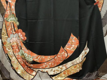 平和屋着物●豪華振袖・長襦袢セット　几帳松宝尽くし文　黒地　金彩　半衿刺繍　正絹　逸品　CABI2866yc