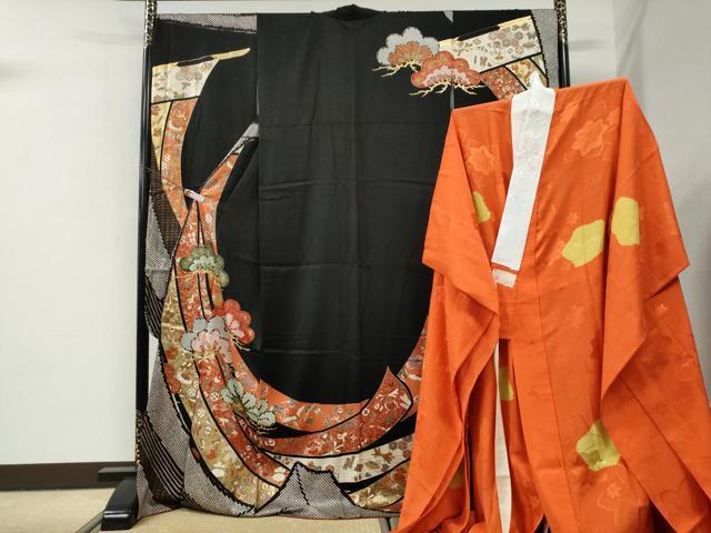 平和屋着物●豪華振袖・長襦袢セット　几帳松宝尽くし文　黒地　金彩　半衿刺繍　正絹　逸品　CABI2866yc