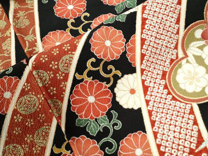 平和屋着物●豪華振袖　宝尽くし松花唐草文　暈し染め　金彩　正絹　逸品　未使用　CABI2874yc