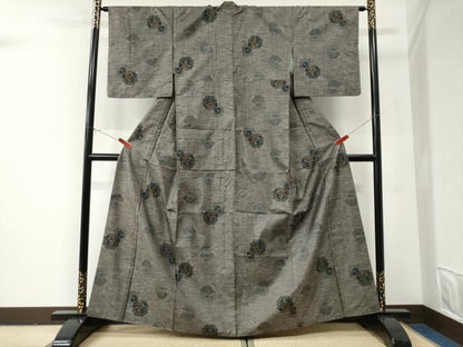 平和屋着物●本場大島紬　9マルキ　吉祥万寿菊花文　正絹　逸品　CABI2941yc
