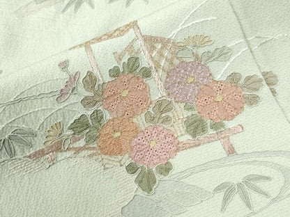平和屋着物●中国三大刺繍　スワトウ刺繍　総刺繍　訪問着　枯山水　雲取り籬草花文　正絹　逸品　CABI2969yc
