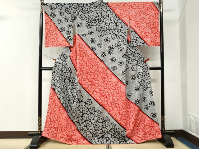 平和屋着物●訪問着　総絞り　舞花文　黒地　正絹　逸品　CABI2985yc