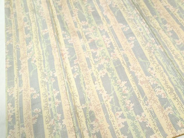 平和屋着物●本場大島紬　白大島　7マルキ　枝花文　正絹　逸品　CABI3021yc