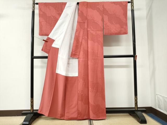 平和屋着物●上質な色無地　花唐草地紋　甚三紅色　正絹　逸品　CABI3032yc