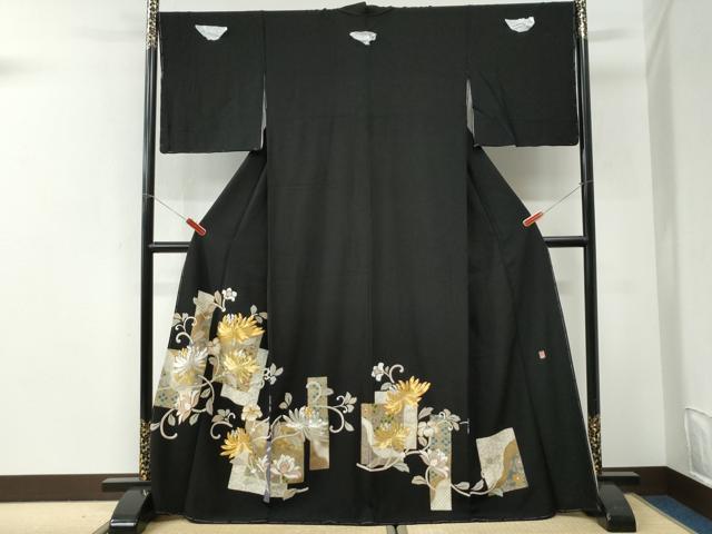 平和屋着物●豪華黒留袖　作家物　駒刺繍　短冊重ね菊花唐草文　金彩　正絹　逸品　未使用　CABI3047yc