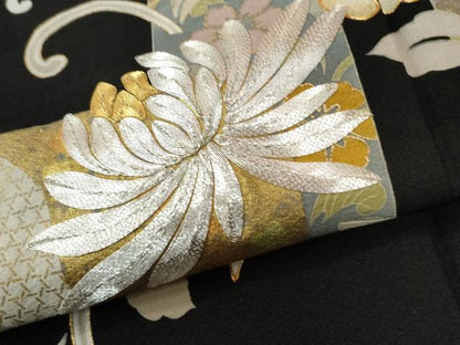 平和屋着物●豪華黒留袖　作家物　駒刺繍　短冊重ね菊花唐草文　金彩　正絹　逸品　未使用　CABI3047yc