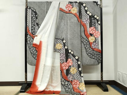 平和屋着物●豪華振袖　総絞り　道長花文　黒地　金彩　正絹　逸品　CABI3070yc