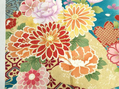 平和屋着物●豪華振袖　駒刺繍　雲取り短冊花文　暈し染め　銀通し地　正絹　逸品　CABI3073yc
