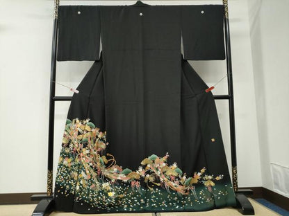 平和屋着物●豪華黒留袖　作家物　束ね熨斗花松文　暈し染め　金彩　ロング丈　正絹　逸品　CABI3078yc