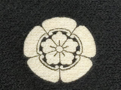 平和屋着物●豪華黒留袖　作家物　束ね熨斗花松文　暈し染め　金彩　ロング丈　正絹　逸品　CABI3078yc