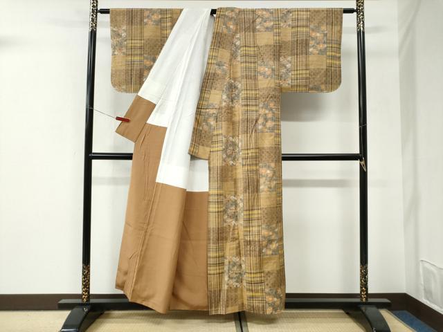 平和屋着物●上質な紬　格子花唐草文　正絹　逸品　未使用　CABI3128yc