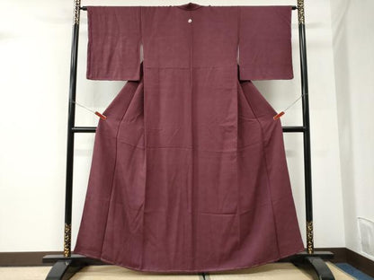 平和屋着物●上質な色無地　立波地紙　葡萄色　正絹　逸品　未使用　CABI3136yc