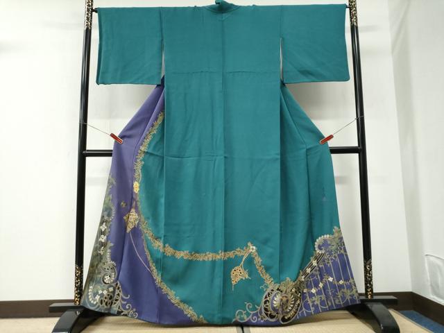 平和屋着物●螺鈿作家　甲斐泰造　訪問着　更紗花蝶唐草文　金彩　正絹　逸品　CABI3176yc