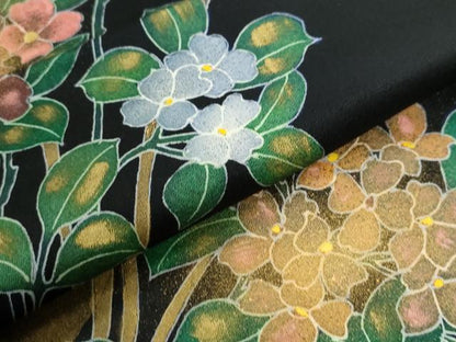 平和屋着物●訪問着　刺繍　草花文　暈し染め　黒地　金彩　正絹　逸品　CABI3183yc