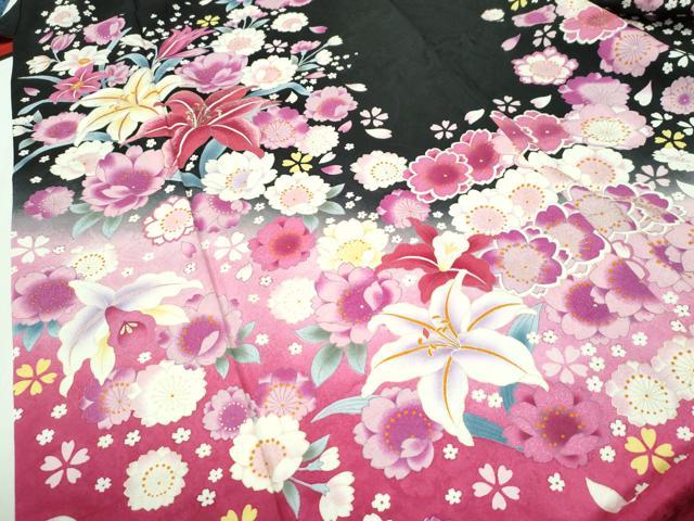 平和屋着物●豪華振袖 刺繍 百合草花文 ラメ糸 暈し染め 黒地 正絹 逸品 CABI3197yc