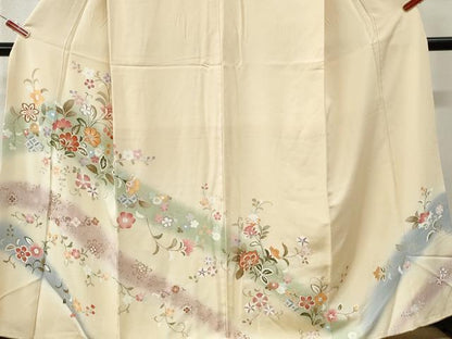 平和屋着物●訪問着　駒刺繍　花唐草文　暈し染め　金彩　正絹　逸品　CABI3214yc