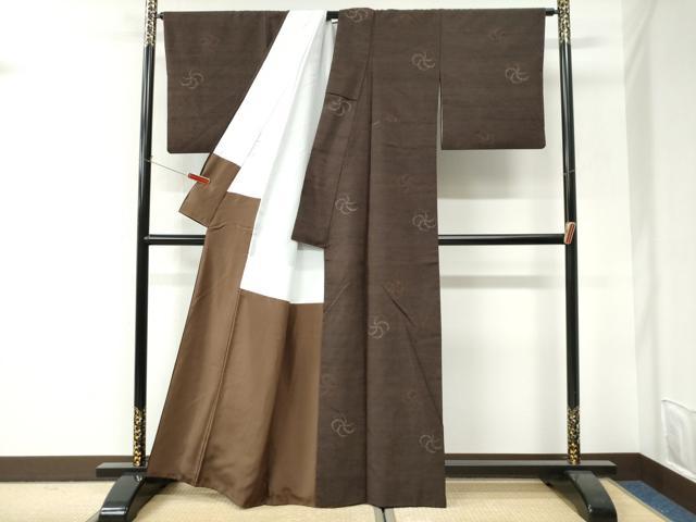 平和屋着物●結城紬　100亀甲　飛び亀甲柄　ねじ花文　正絹　逸品　CABI3224yc
