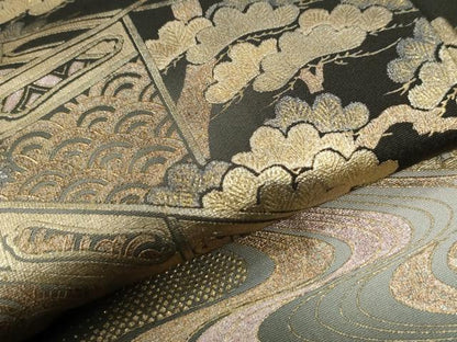 平和屋着物●訪問着　浜松草花文　暈し染め　黒地　金彩　正絹　逸品　CABI3253yc