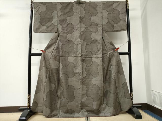 平和屋着物●本場大島紬　7マルキ　丸重ね文　正絹　逸品　CABI3256yc