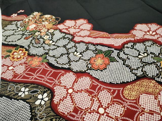 平和屋着物●豪華振袖　毬牡丹花文　黒地　金彩　正絹　逸品　CABI3284yc