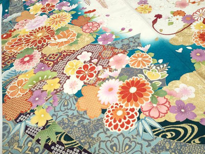 平和屋着物●豪華振袖　流水草花文　暈し染め　銀通し地　正絹　逸品　CABI3314yc